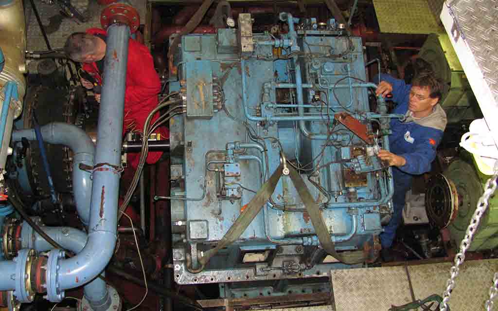Onsite gearbox inspection, repair, alignment and commissioning