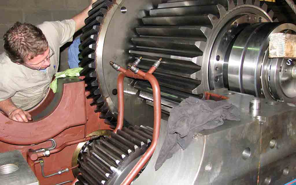 Inspection of gearboxes