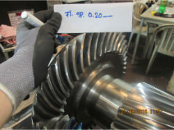 Inspection and repair on M.A.N. 08-208 gearbox