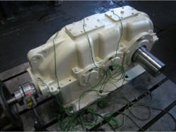 Inspection of a FLENDER KDN 250 gearbox