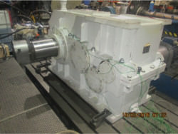 Inspection and repair on ZPMC GFH1050-30 gearbox