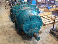 Inspection and repair of FLENDER P2SB-22 gearbox