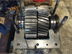 Inspection and repair of DEMAG Tangboom gearbox