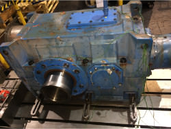 Inspection and repair of FLENDER B2-DH-14-C gearbox