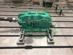 Inspection and repair of FLENDER KZN-160 gearbox