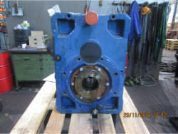 Inspection and repair on ROSSI RCI200U02V gearbox