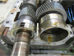 Inspection and repair of FLENDER H3-SH-14 gearbox