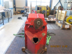 Inspection and repair on M.A.N. gearbox