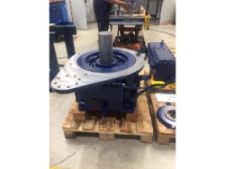 Inspection and repair on FLENDER B3-SV-7A gearbox