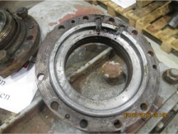 Inspection and repair on HURTH HKS A 18-292 gearbox