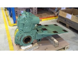 Inspection and repair on FLENDER Sonder 195 gearbox