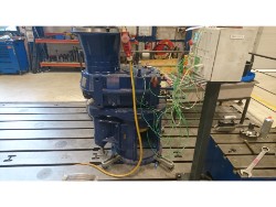 Inspection and repair on EKATO EKH-3V-84-670-VL gearbox