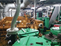 Inspection and repair on ULSTEIN 4500AGC-KP gearbox
