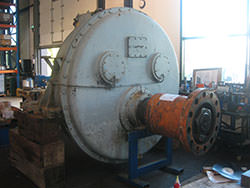 Service on a CONRAD STORK gearbox