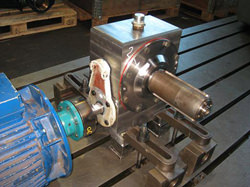 Flender CDUW 140 gearbox