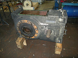 Repair of a FLENDER gearbox