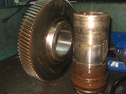 Service on a FLENDER gearbox