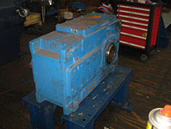 Repair of a FLENDER gearbox