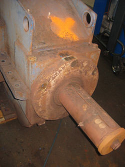 Service on a FLENDER gearbox