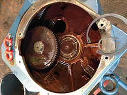 Service on a FLENDER gearbox