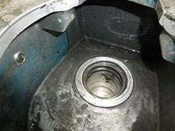 Service on a LIGHTNIN gearbox