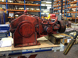 Repair of a M.A.N. gearbox