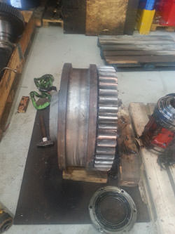 Service on a M.A.N. gearbox